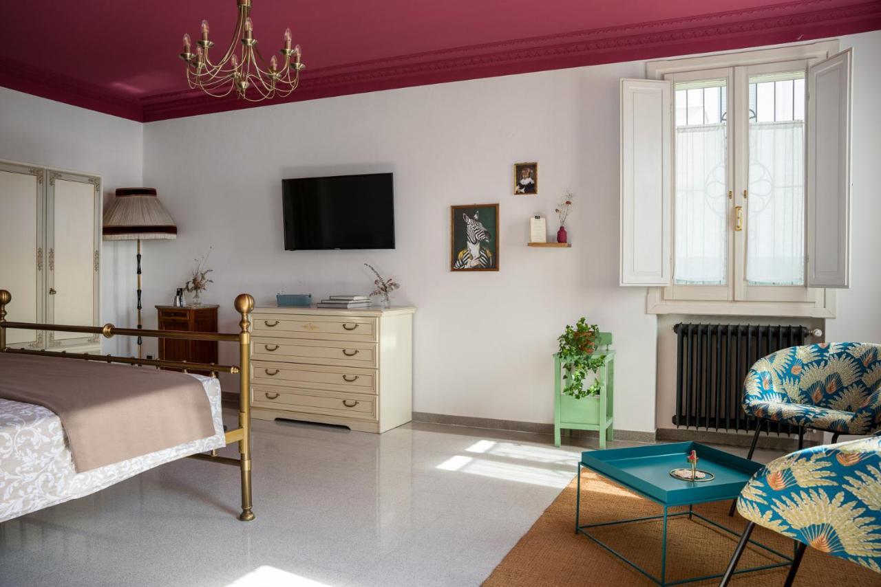 B&B Villa Ebe Santarcangelo di Romagna Exterior photo